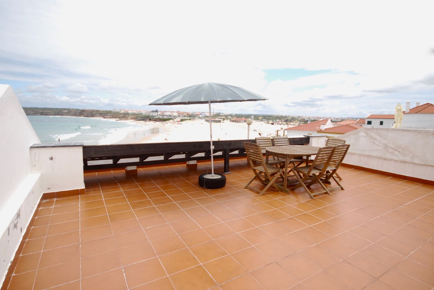 Laura_House photo 11